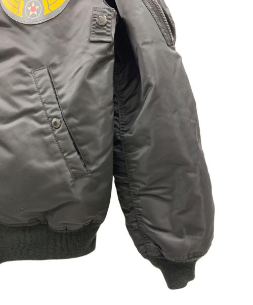 AVIREX（アヴィレックス）AVIREX (アヴィレックス) AVIREX　フライトジャケット ブラック サイズ:XLの古着・服飾アイテム