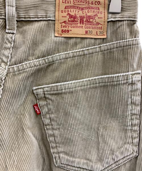 LEVI'S（リーバイス）LEVI'S (リーバイス) 569 ベージュ サイズ:Ｗ30の古着・服飾アイテム