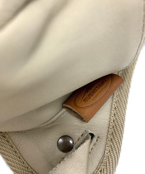 KUSHITANI（クシタニ）KUSHITANI (クシタニ) KUSHITANI　2WAYレッグバッグ アイボリーの古着・服飾アイテム