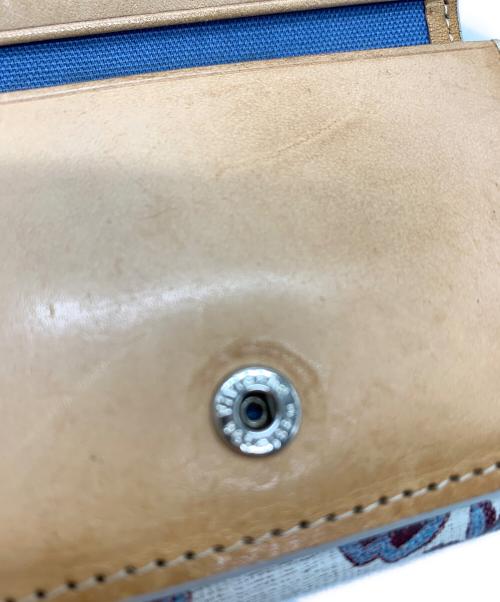 Vivienne Westwood（ヴィヴィアンウエストウッド）Vivienne Westwood (ヴィヴィアンウエストウッド) Vivienne Westwood　3つ折り財布 アイボリーの古着・服飾アイテム