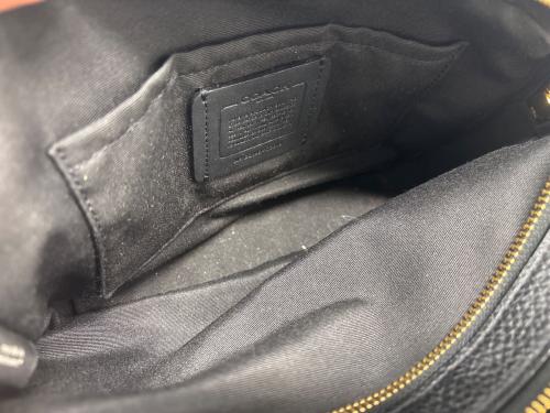 COACH（コーチ）COACH (コーチ) ショルダーバッグ ブラックの古着・服飾アイテム