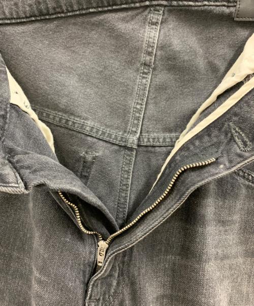 ATTACHMENT（アタッチメント）ATTACHMENT (アタッチメント) 11オンスデニム フラップジーンズ ブラック サイズ:1の古着・服飾アイテム