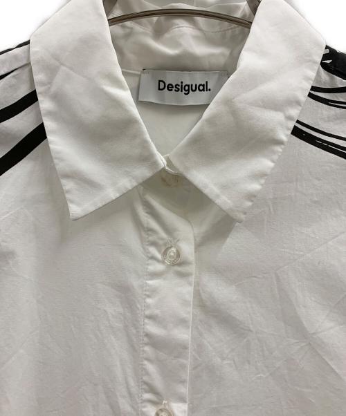 Desigual（デシグアル）Desigual (デシグアル) Desigual　長袖シャツ ホワイト×ブラック サイズ:SMの古着・服飾アイテム
