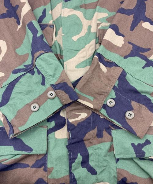 US ARMY（ユーエスアーミー）US ARMY (ユーエスアーミー) コンバットジャケット カーキ サイズ:Lの古着・服飾アイテム