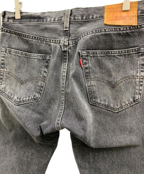 LEVI'S（リーバイス）LEVI'S (リーバイス) LEVI'S　	USA製 ボタンフライ　　501デニムパンツ ブラック サイズ:W33（83.5㎝）の古着・服飾アイテム