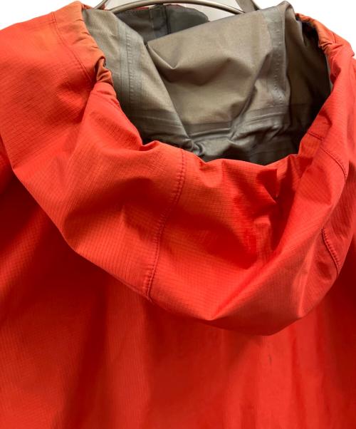 mont-bell（モンベル）mont-bell (モンベル) mont-bell　マウンテンパーカー レッド サイズ:Mの古着・服飾アイテム