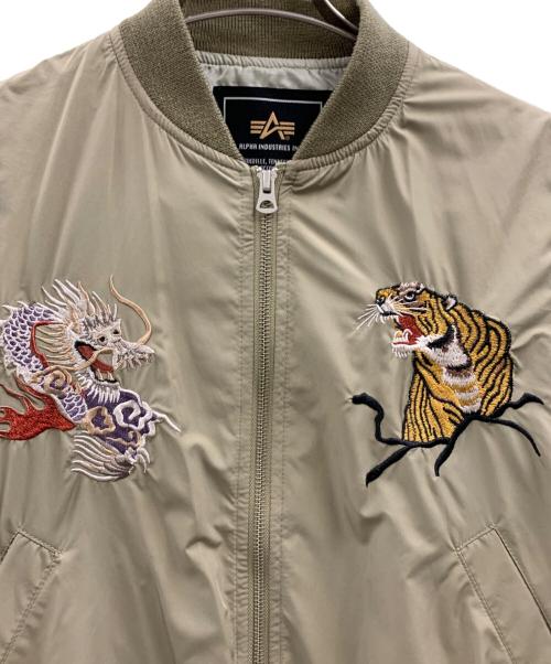 ALPHA INDUSTRIES（アルファインダストリーズ）ALPHA INDUSTRIES (アルファインダストリーズ) ALPHA INDUSTRIES　フライトジャケット カーキ サイズ:Mの古着・服飾アイテム