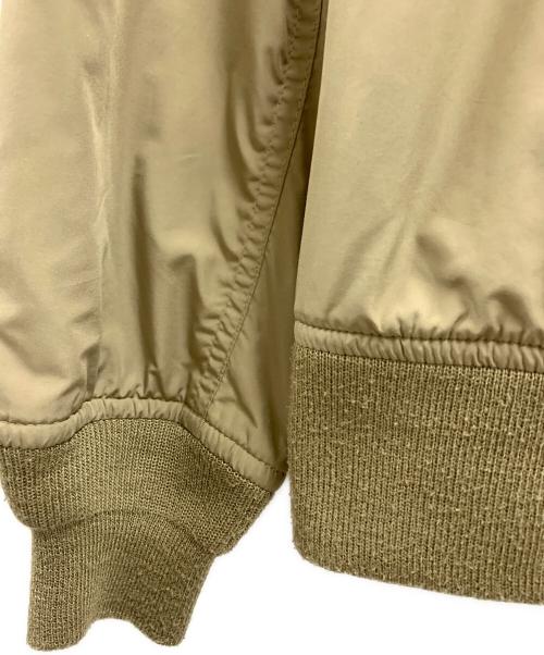 ALPHA INDUSTRIES（アルファインダストリーズ）ALPHA INDUSTRIES (アルファインダストリーズ) ALPHA INDUSTRIES　フライトジャケット カーキ サイズ:Mの古着・服飾アイテム