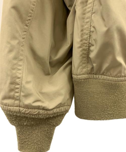 ALPHA INDUSTRIES（アルファインダストリーズ）ALPHA INDUSTRIES (アルファインダストリーズ) ALPHA INDUSTRIES　フライトジャケット カーキ サイズ:Mの古着・服飾アイテム