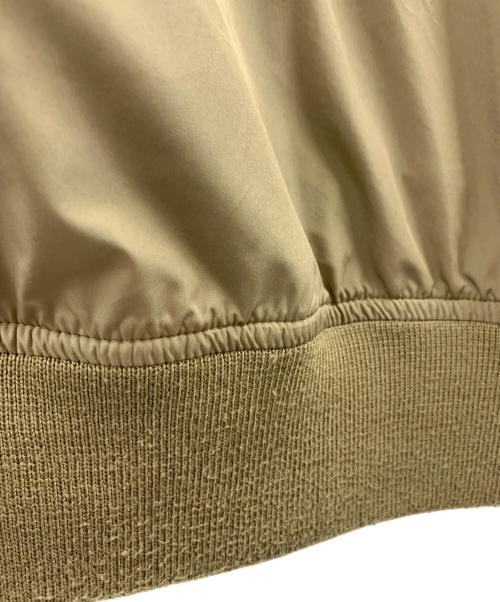 ALPHA INDUSTRIES（アルファインダストリーズ）ALPHA INDUSTRIES (アルファインダストリーズ) ALPHA INDUSTRIES　フライトジャケット カーキ サイズ:Mの古着・服飾アイテム