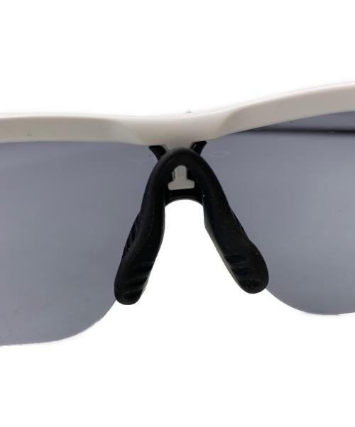 OAKLEY（オークリー）OAKLEY (オークリー) OAKLEY　RadarLock　サングラス ブラック×ホワイトの古着・服飾アイテム