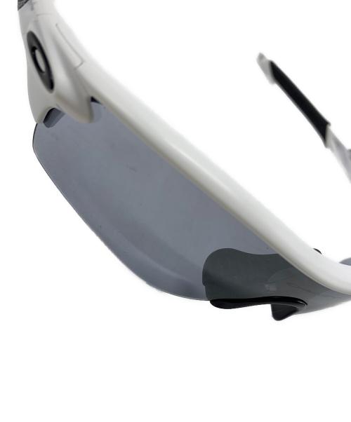 OAKLEY（オークリー）OAKLEY (オークリー) OAKLEY　RadarLock　サングラス ブラック×ホワイトの古着・服飾アイテム