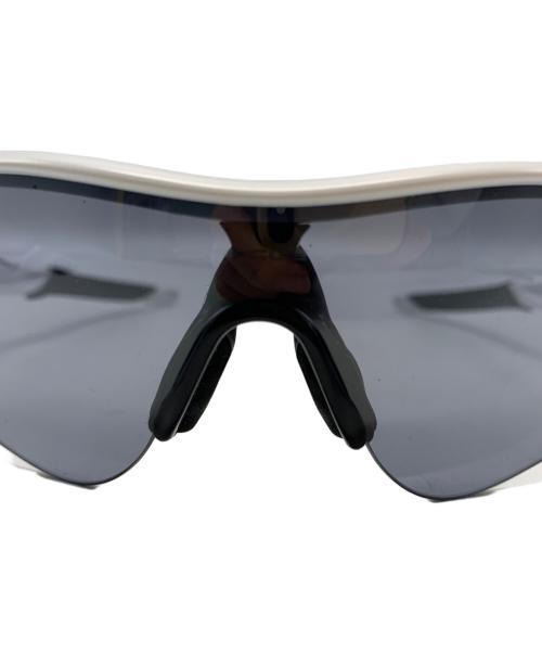OAKLEY（オークリー）OAKLEY (オークリー) OAKLEY　RadarLock　サングラス ブラック×ホワイトの古着・服飾アイテム