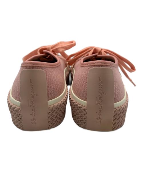 Salvatore Ferragamo（サルヴァトーレ フェラガモ）Salvatore Ferragamo (サルヴァトーレ フェラガモ) Salvatore Ferragamo　ローカットスニーカー ピンク サイズ:7 1/2の古着・服飾アイテム