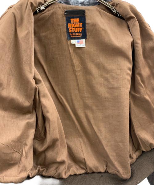 AVIREX（アヴィレックス）AVIREX (アヴィレックス) AVIREX　THE RIGHT STUFF　レザージャケット ブラウン サイズ:42の古着・服飾アイテム