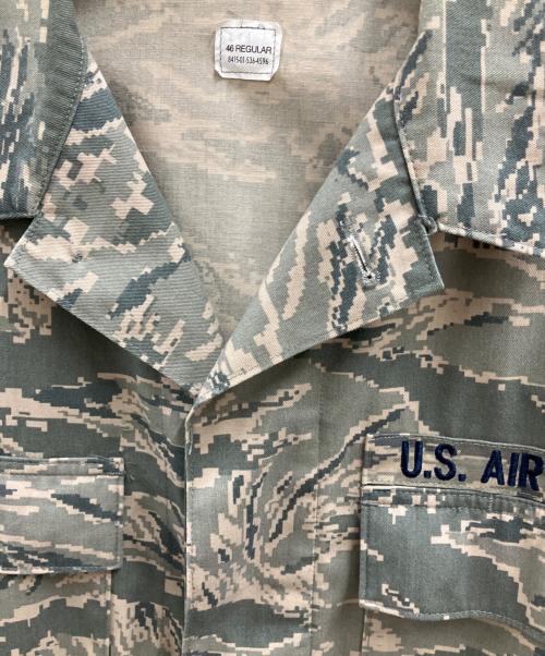 US ARMY（ユーエスアーミー）US ARMY (ユーエスアーミー) ミリタリージャケット カーキ サイズ:46の古着・服飾アイテム