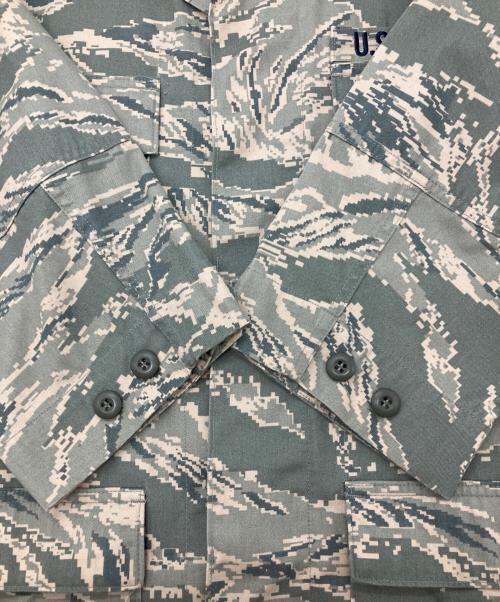 US ARMY（ユーエスアーミー）US ARMY (ユーエスアーミー) ミリタリージャケット カーキ サイズ:46の古着・服飾アイテム