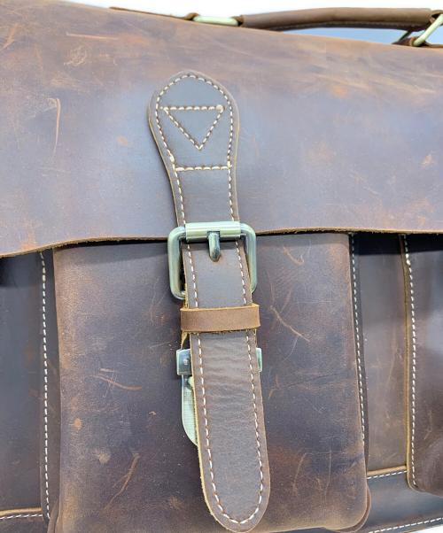 （）　　　 (‘) 　　　 レザーバッグ ブラウンの古着・服飾アイテム