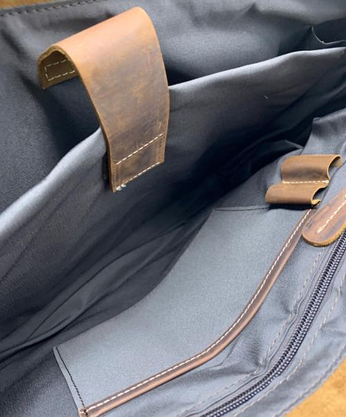 （）　　　 (‘) 　　　 レザーバッグ ブラウンの古着・服飾アイテム