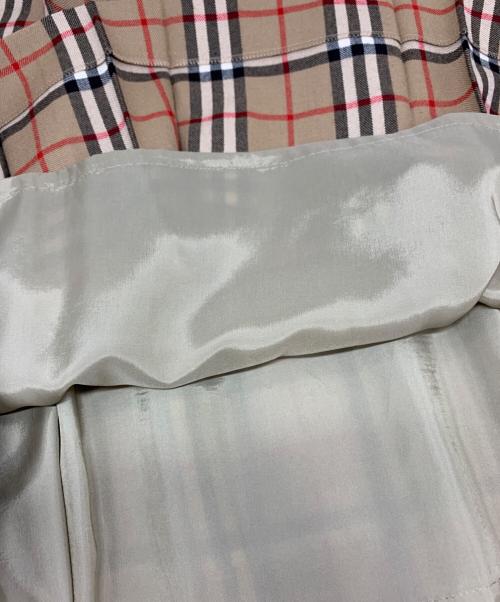 Burberry's（バーバリー）Burberry's (バーバリー) チェックスカート ブラウン サイズ:9の古着・服飾アイテム