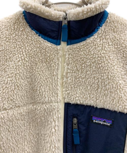 Patagonia（パタゴニア）Patagonia (パタゴニア) Patagonia  クラシック・レトロＸ・ジャケット フリースジャケット ベージュ×ネイビー サイズ:Mの古着・服飾アイテム