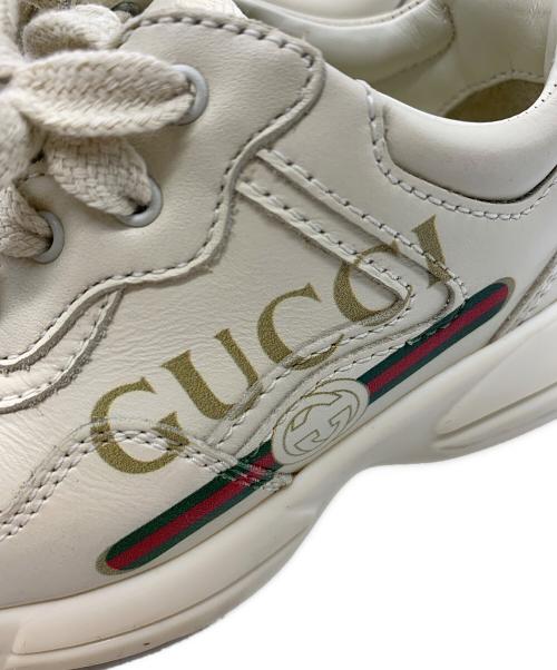 GUCCI（グッチ）GUCCI (グッチ) GUCCI　スニーカー アイボリー サイズ:22（13㎝）の古着・服飾アイテム