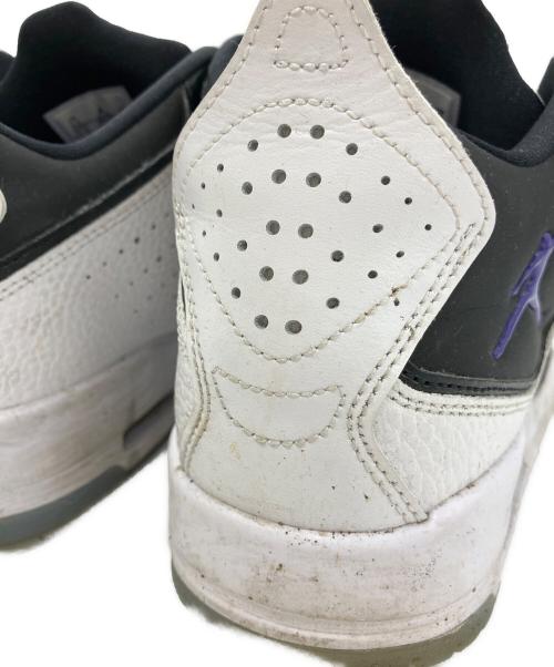 NIKE（ナイキ）NIKE (ナイキ) NIKE　Jordan Courtside 23 ホワイト×ブラック サイズ:27.5ｃｍの古着・服飾アイテム