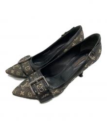 LOUIS VUITTON（ルイ ヴィトン）の古着「LOUIS VUITTON　モノグラムポインテッドパンプス」｜グレー