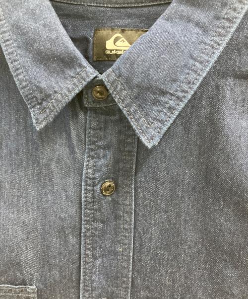 Quiksilver（クイックシルバー）Quiksilver (クイックシルバー) デニムシャツ インディゴ サイズ:Lの古着・服飾アイテム