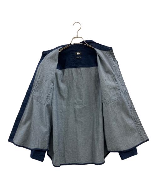Quiksilver（クイックシルバー）Quiksilver (クイックシルバー) デニムシャツ インディゴ サイズ:Lの古着・服飾アイテム