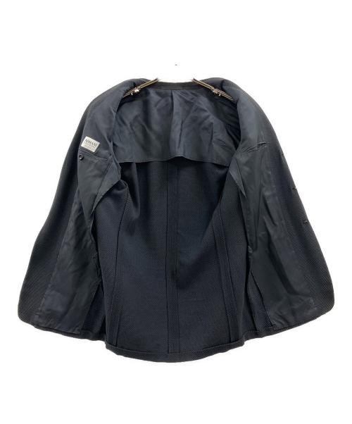 ARMANI COLLEZIONI（アルマーニ コレツィオーニ）ARMANI COLLEZIONI (アルマーニ コレツィオーニ) ウールノッチドラペル3Bジャケット ブラック サイズ:Sの古着・服飾アイテム