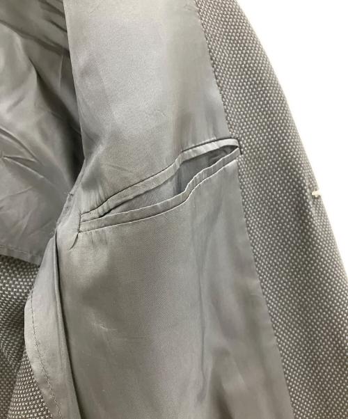 ARMANI COLLEZIONI（アルマーニ コレツィオーニ）ARMANI COLLEZIONI (アルマーニ コレツィオーニ) ウールノッチドラペル3Bジャケット ブラック サイズ:Sの古着・服飾アイテム