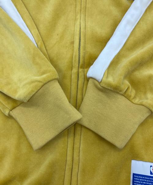 WIND AND SEA（ウィンダンシー）WIND AND SEA (ウィンダンシー) LAKERS VELOUR JACKET イエロー サイズ:Mの古着・服飾アイテム