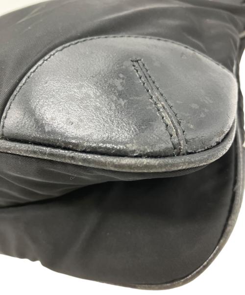 PRADA（プラダ）PRADA (プラダ) PRADA　ショルダーバッグ ブラックの古着・服飾アイテム