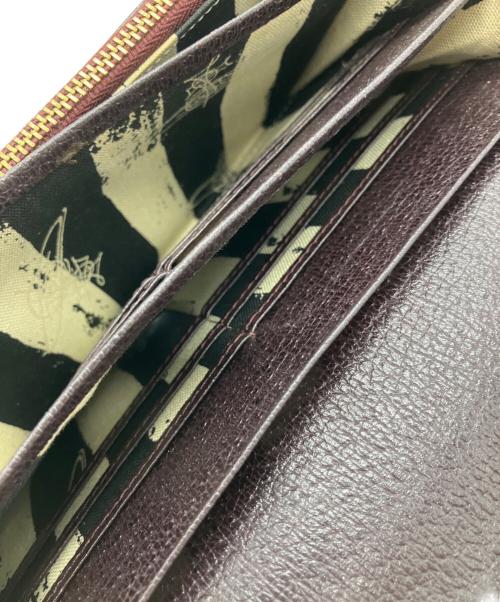 Vivienne Westwood（ヴィヴィアンウエストウッド）Vivienne Westwood (ヴィヴィアンウエストウッド) Vivienne Westwood　長財布 ブラウンの古着・服飾アイテム