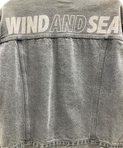 WIND AND SEA（ウィンダンシー）WIND AND SEA (ウィンダンシー) WIND AND SEA　STUDDED DENIM JACKET チャコールグレー サイズ:Mの古着・服飾アイテム