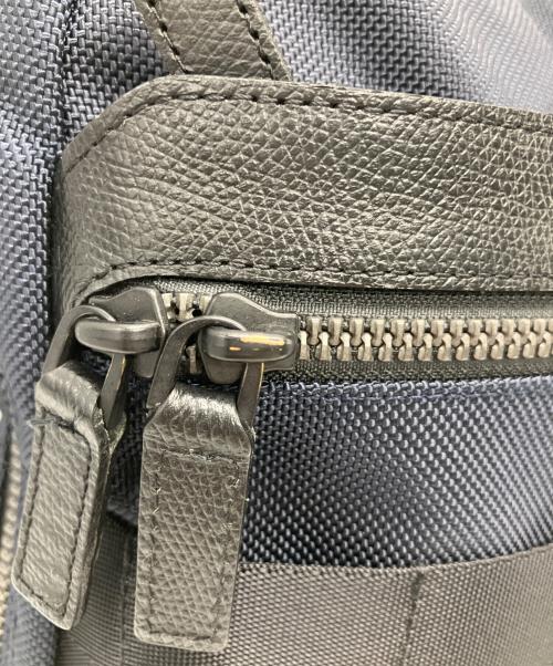 BRIEFING（ブリーフィング）BRIEFING (ブリーフィング) BRIEFING　FUSION TAP SAC　　ショルダーバッグ ネイビーの古着・服飾アイテム