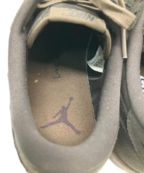 NIKE（ナイキ）NIKE (ナイキ) Travis Scott (トラヴィススコット) NIKE×TRAVIS SCOTT　スニーカー ダークブラウン サイズ:27.5ｃｍの古着・服飾アイテム
