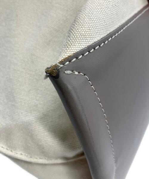 IACUCCI（イアクッチ）IACUCCI (イアクッチ) IACUCCI　SORBETTO　トートバッグ ベージュの古着・服飾アイテム