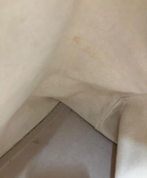 IACUCCI（イアクッチ）IACUCCI (イアクッチ) IACUCCI　SORBETTO　トートバッグ ベージュの古着・服飾アイテム
