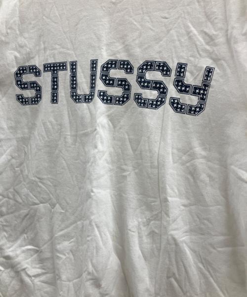 stussy（ステューシー）stussy (ステューシー) 半袖Tシャツ ホワイト×ネイビー サイズ:Mの古着・服飾アイテム