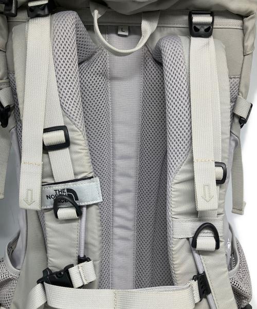 THE NORTH FACE（ザ ノース フェイス）THE NORTH FACE (ザ ノース フェイス) THE NORTH FACE　バックパック グレーの古着・服飾アイテム