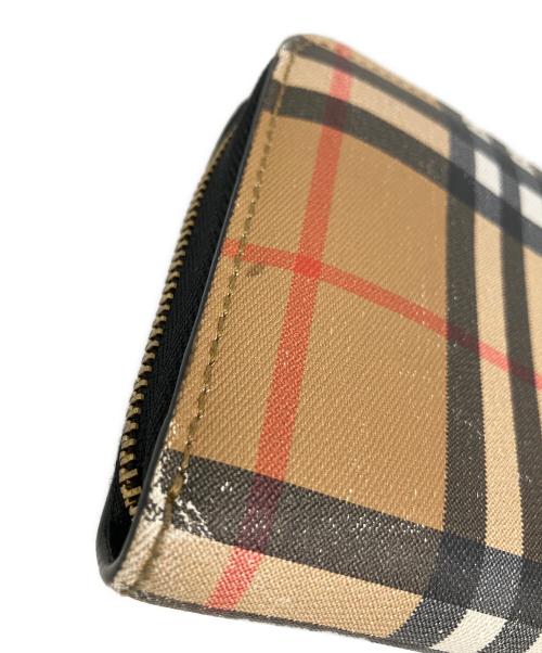 BURBERRY（バーバリー）BURBERRY (バーバリー) BURBERRY　ラウンドファスナー財布 ブラウンの古着・服飾アイテム