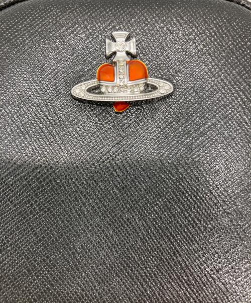 Vivienne Westwood（ヴィヴィアンウエストウッド）Vivienne Westwood (ヴィヴィアンウエストウッド) Vivienne Westwood　ポーチ ブラックの古着・服飾アイテム