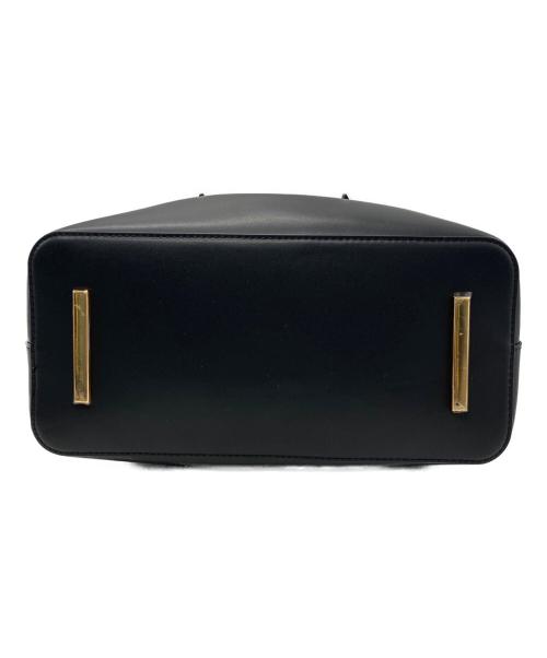 CHARLES & KEITH（チャールズアンドキース）CHARLES & KEITH (チャールズアンドキース) CHARLES & KEITH　シャナイアトートバッグ ブラックの古着・服飾アイテム