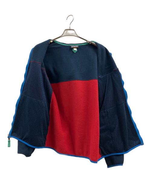 Patagonia（パタゴニア）Patagonia (パタゴニア) フリースジャケット ネイビー×レッド サイズ:Mの古着・服飾アイテム