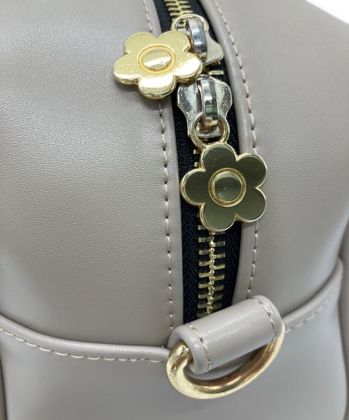 MARY QUANT（マリークヮント）MARY QUANT (マリークヮント) MARY QUANT　Wフラップポケットデイジー 2WAYトート ライトピンクの古着・服飾アイテム