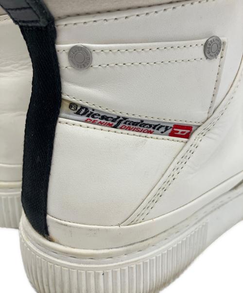 DIESEL（ディーゼル）DIESEL (ディーゼル) DIESEL　ハイカットスニーカー ホワイト×ブラック サイズ:25.5ｃｍの古着・服飾アイテム