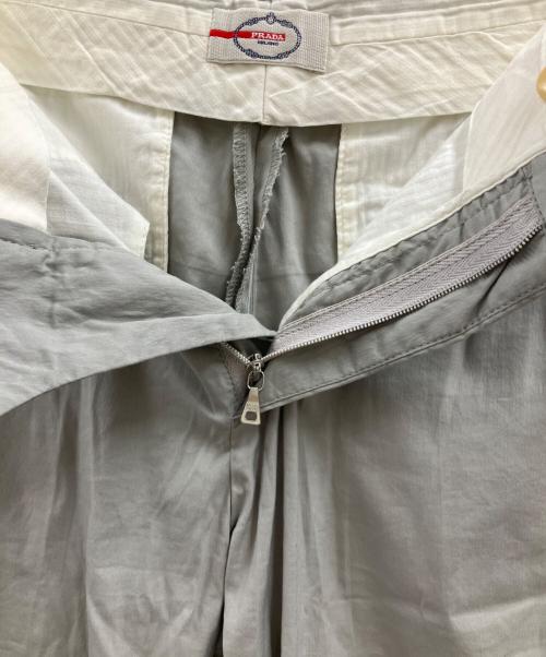 PRADA（プラダ）PRADA (プラダ) ハーフパンツ グレー サイズ:46の古着・服飾アイテム