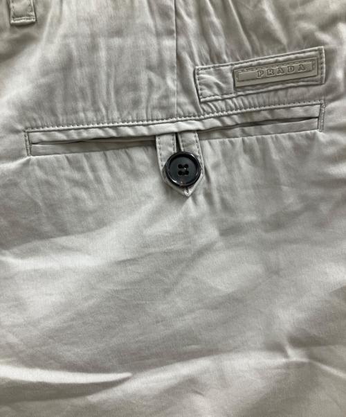 PRADA（プラダ）PRADA (プラダ) ハーフパンツ グレー サイズ:46の古着・服飾アイテム